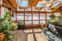 219 South Mendon