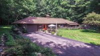 219 South Mendon