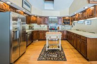 219 South Mendon