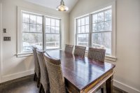 320 Mountain View
