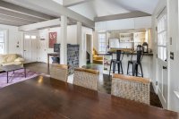 320 Mountain View