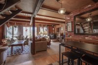 225 Spring Hill