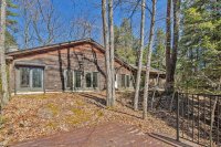 852 Colonial
