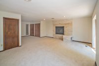 852 Colonial