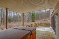 383 Lombard Hill