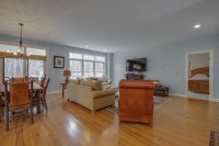 383 Lombard Hill