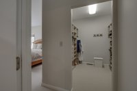 383 Lombard Hill