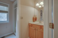 383 Lombard Hill