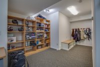 383 Lombard Hill