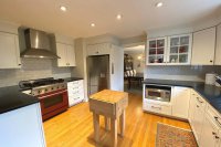 52 Litchfield