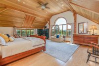 945 Riverside Park