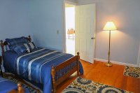 8 Robinwood