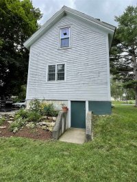62 LaFayette