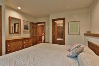 213 East Ash Hawk Resort
