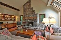 213 East Ash Hawk Resort