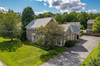 1222 West Woodstock