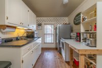 1222 West Woodstock