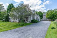 1222 West Woodstock