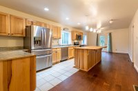 126 Weaver Hill