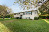 15 Green Knolls