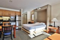 228 East Mountain