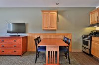 228 East Mountain
