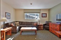 228 East Mountain