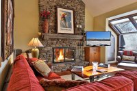 116 Coopers Hawk Resort
