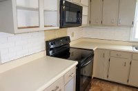 178 Adams