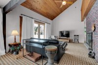 101 Westmont