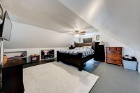 19 Melrose