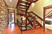210 Bear Hill