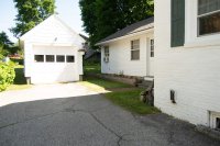 25 Howard