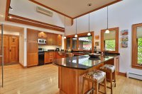 40 East Ash