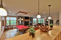 40 East Ash