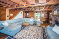 243 Fernwood