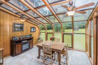 243 Fernwood