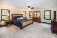 243 Fernwood