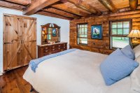 243 Fernwood