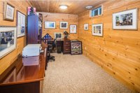 243 Fernwood