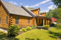 243 Fernwood