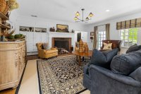 587 Old River