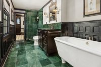 587 Old River