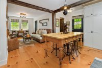 587 Old River