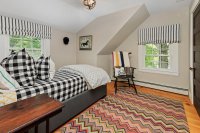 587 Old River