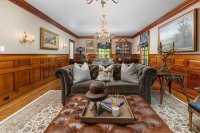 587 Old River