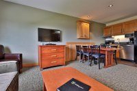 228 East Mountain