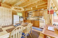 1394 Messer Hill