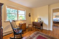 3903 Densmore Hill