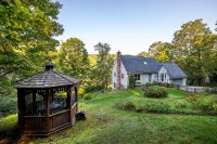 3903 Densmore Hill
